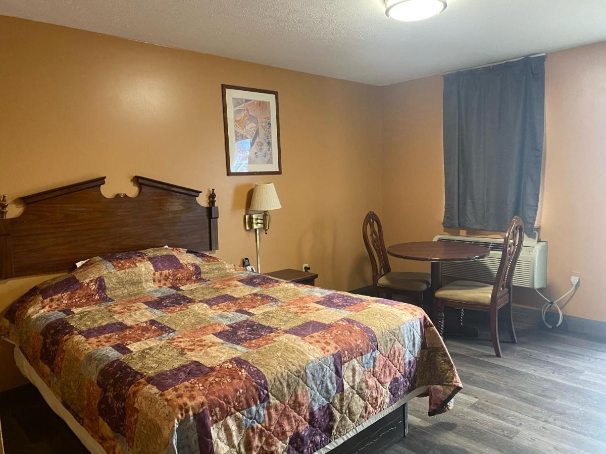 Hoosier Travel Lodge Jeffersonville Extérieur photo